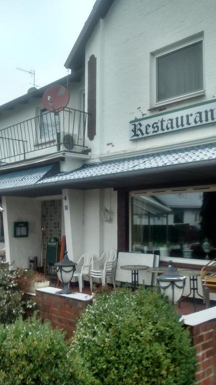 Holstenhof"Garni" Kaltenkirchen Zewnętrze zdjęcie